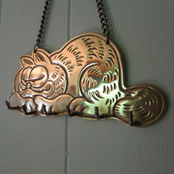 Garfield Brass Key Hook/ Holder - Picture 3 of 5